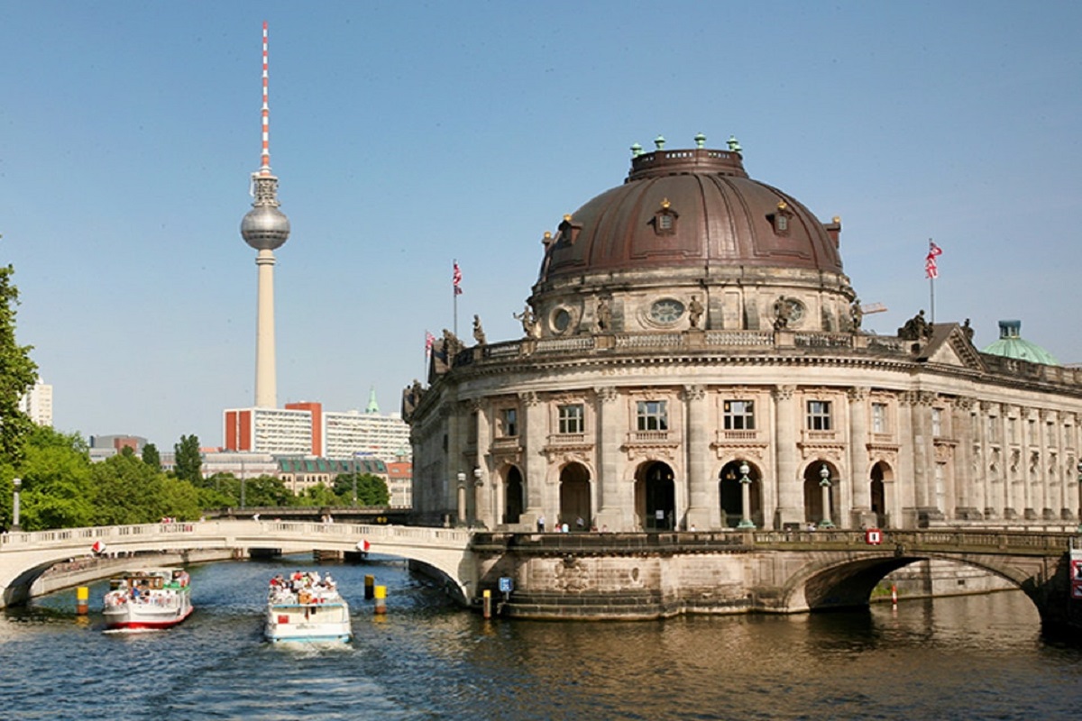 Berlin Sightseeing - 2nd International Conference on Research in ...